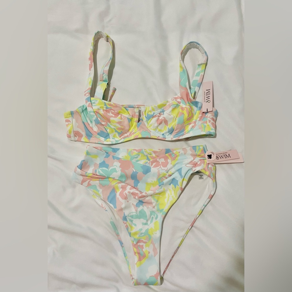 NWT Victoria’s Secret Swim Set in pastel camo